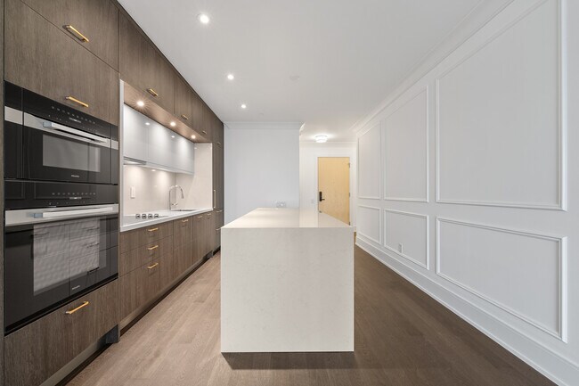 Building Photo - 155 Merchants' Wharf