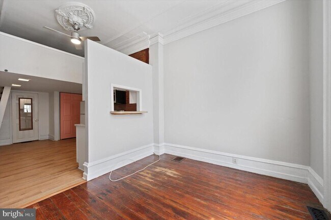 Building Photo - 159 N 21st St