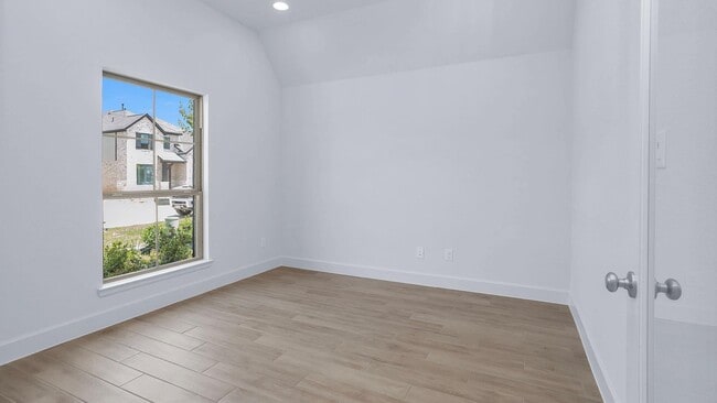 Building Photo - 1151 Beals Crk St