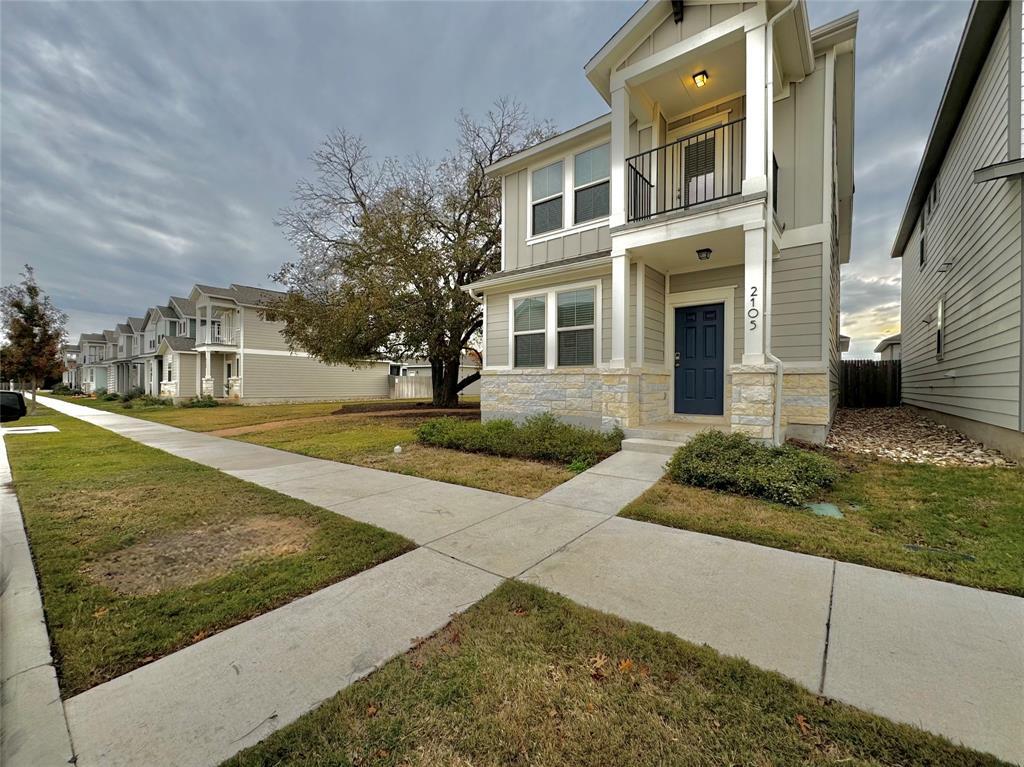 Primary Photo - 2105 Arendale Dr