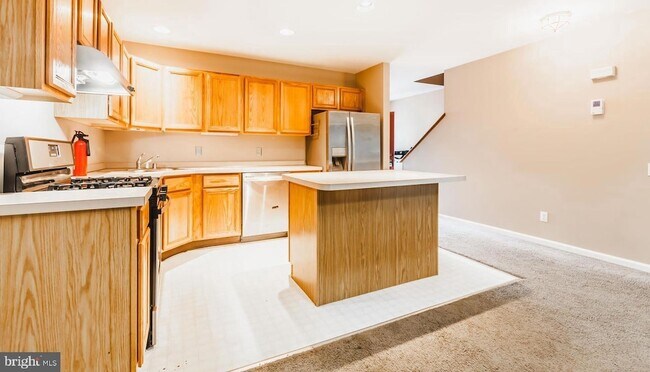 Foto del edificio - 319 Lynley Ln