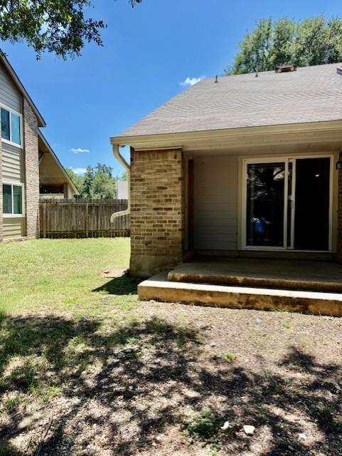 Building Photo - 1406 Summer Creek Dr