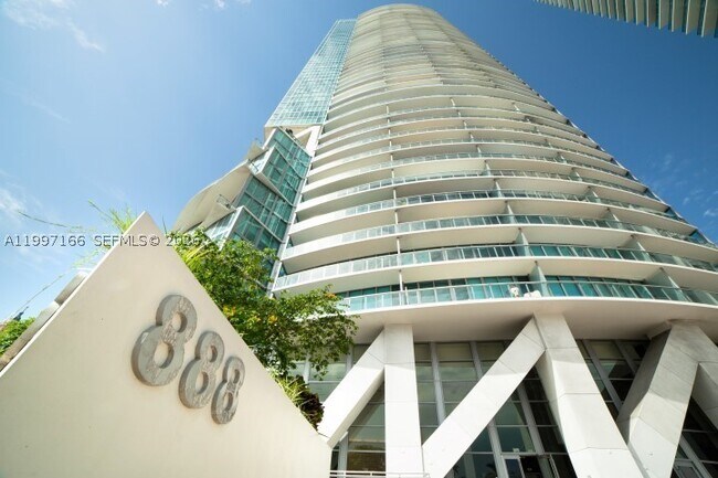 Building Photo - 888 Biscayne Blvd