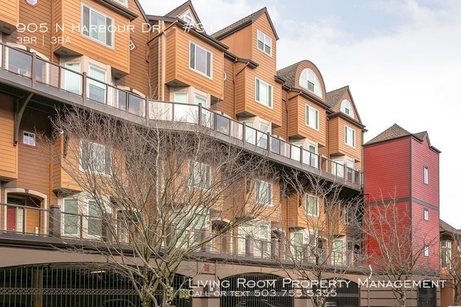 Building Photo - 905 N Harbour Dr