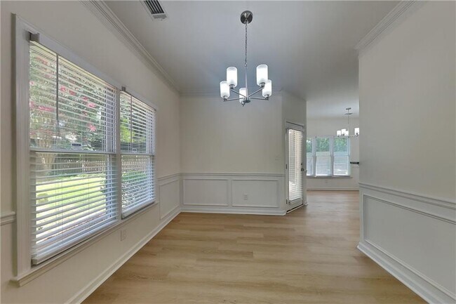 Foto del edificio - 2012 Grove Park Ct