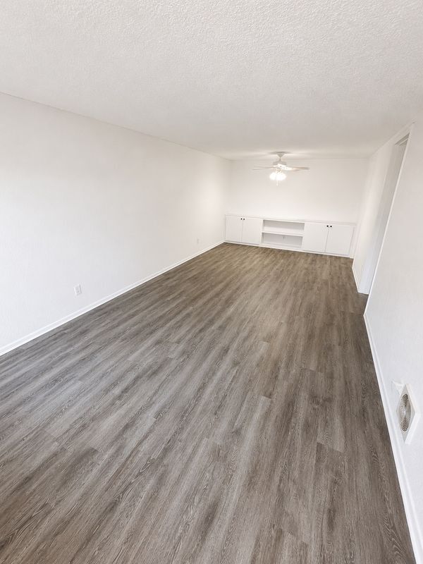 Foto del edificio - 420-420 MILLS STREET, 32