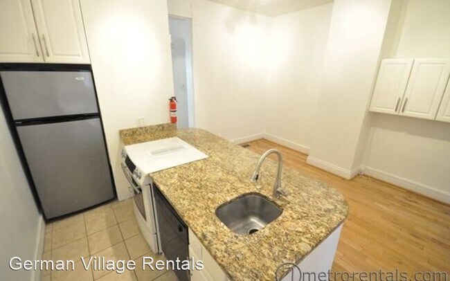 Foto del edificio - 621-623 City Park Ave