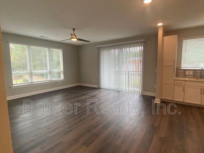 Foto del edificio - 414 S White St