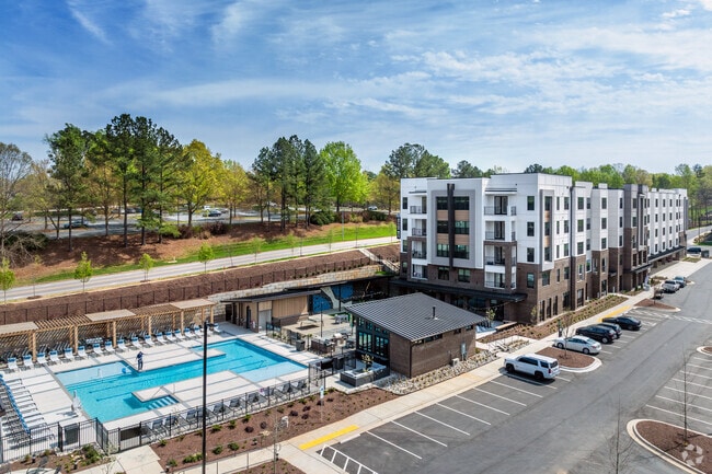 VRW pool - Vintage Raleigh West