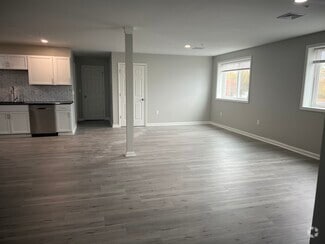Building Photo - 7170 Transit Rd