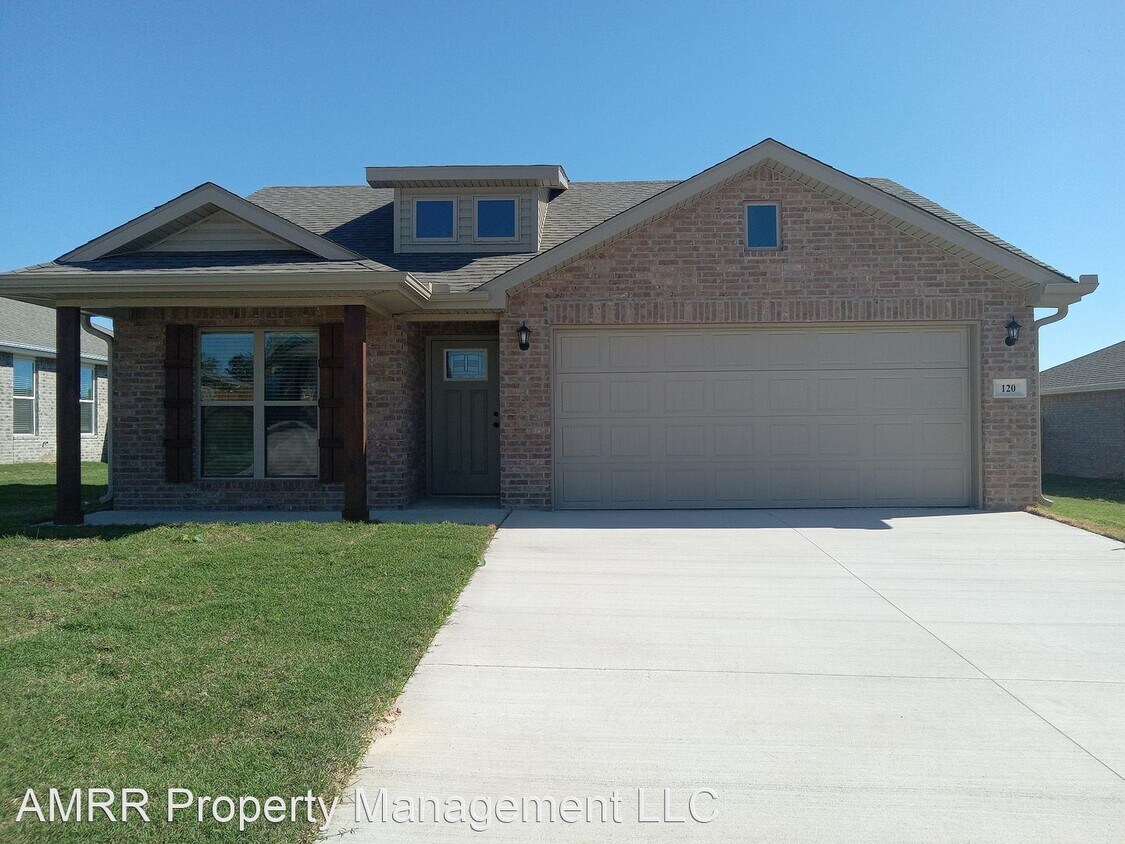 4 br, 2 bath House 120 SW Vanessa St House Rental in Gentry, AR