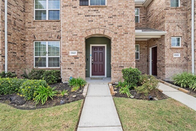 Foto del edificio - 15827 Sundew Prairie Dr