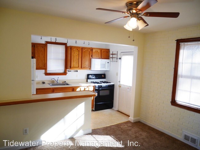 Building Photo - 4 br, 1 bath House - 6535 Corkley Road