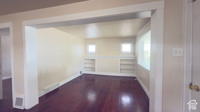 Foto del edificio - 452 Blaine Ave