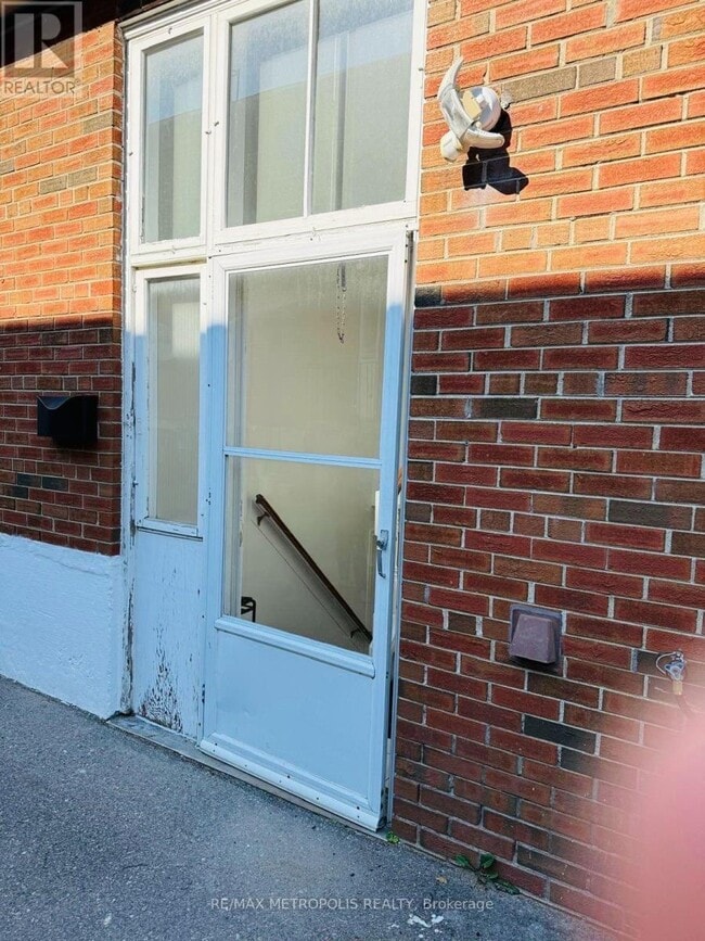 Building Photo - 11 Rambler Pl