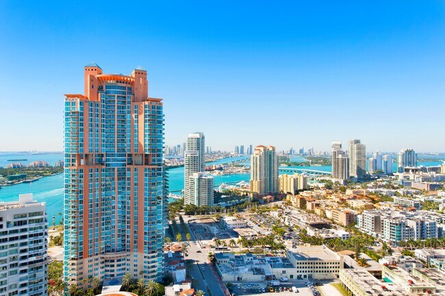Foto del edificio - 50 South Pointe Dr