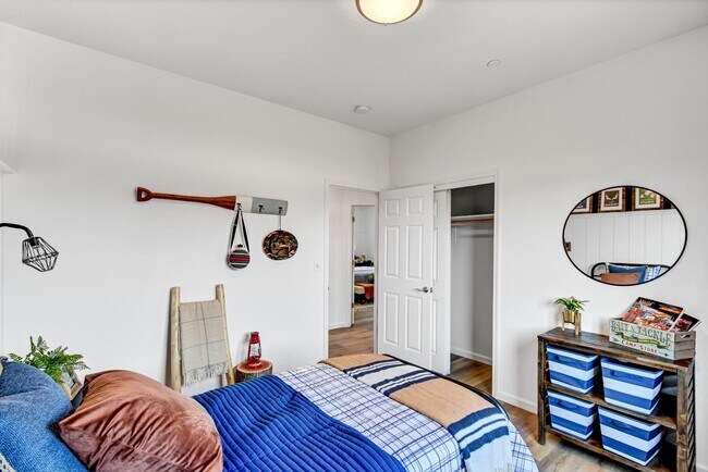 Foto del edificio - 2325 Wagon Wheel Ave