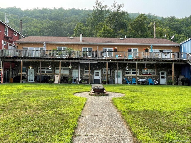 Foto del edificio - 666 Jersey Ave