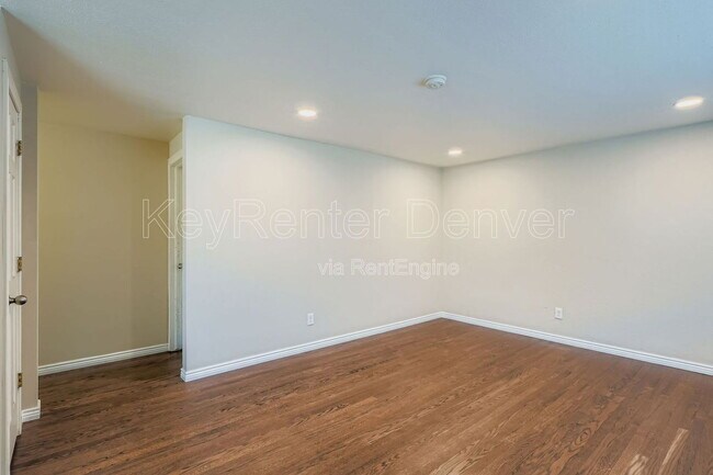 Foto del edificio - 6020 Wolff St