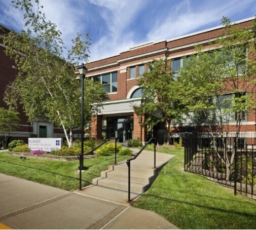 Building Photo - Summit Retirement Residence