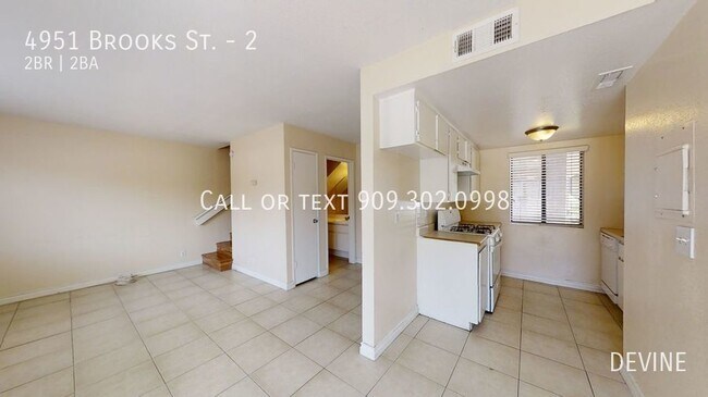 Building Photo - 4951 Brooks Street Unit 1