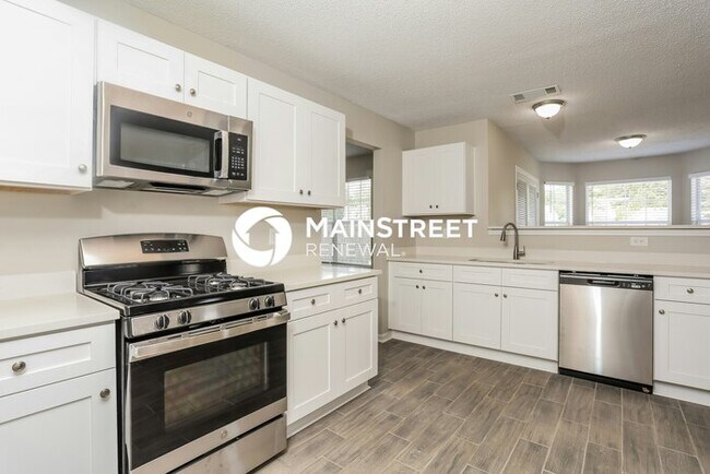 Foto del edificio - 4 Bedroom Pet-Friendly Home in COVINGTON, ...