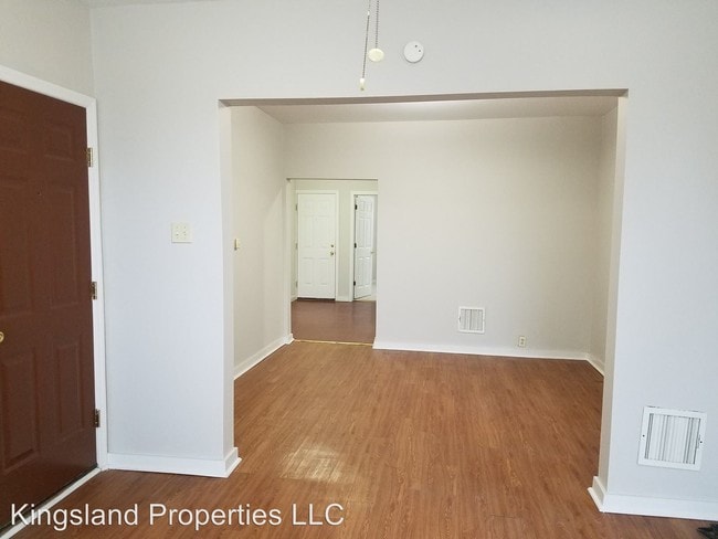 Building Photo - 3224 Henrietta St