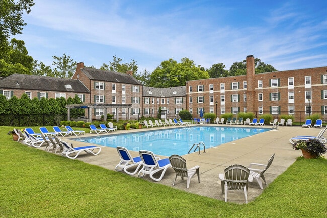 Pool - Olentangy Village