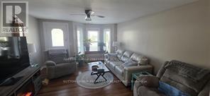 Building Photo - 69 Alma St