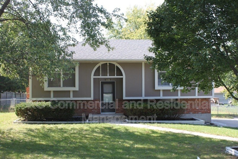 10636 N Grand Ave, Kansas City, MO 64155 House Rental in Kansas City