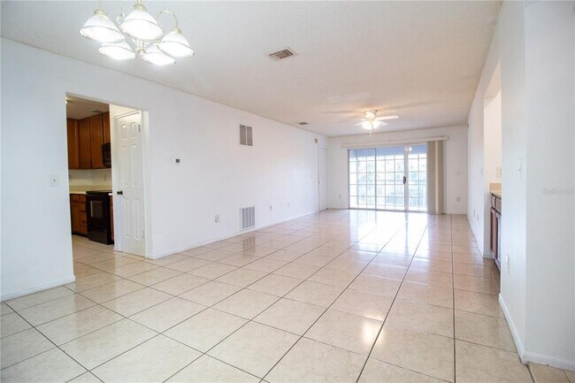 Foto del edificio - 2304 Clubside Dr