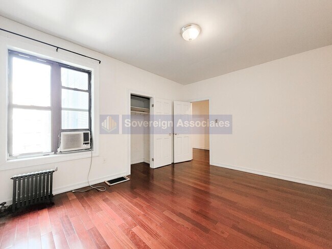 Foto del edificio - 280 Fort Washington Avenue