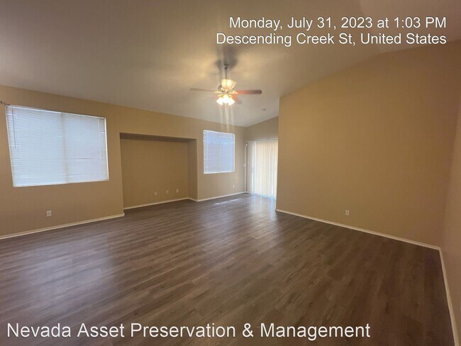 Foto del edificio - 3 br, 2 bath House - 9479 Descending Creek...