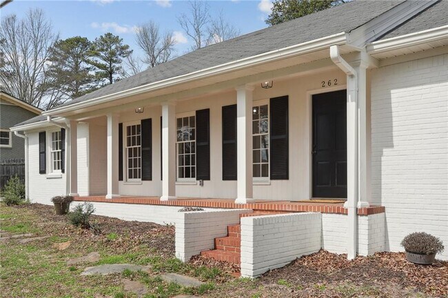 Foto del edificio - 262 Atwood Dr NW