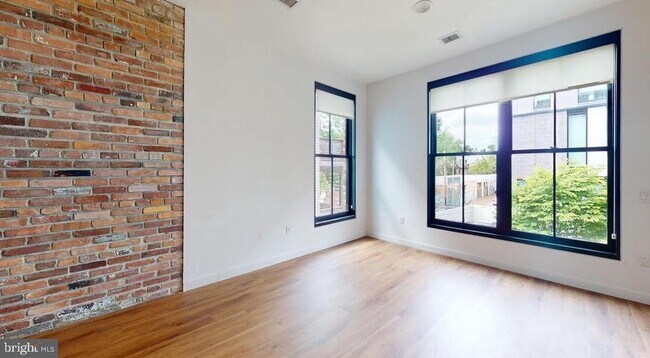 Foto del edificio - 57 N St NW