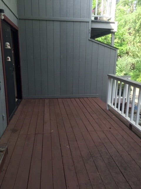 Building Photo - Jackson Townhome