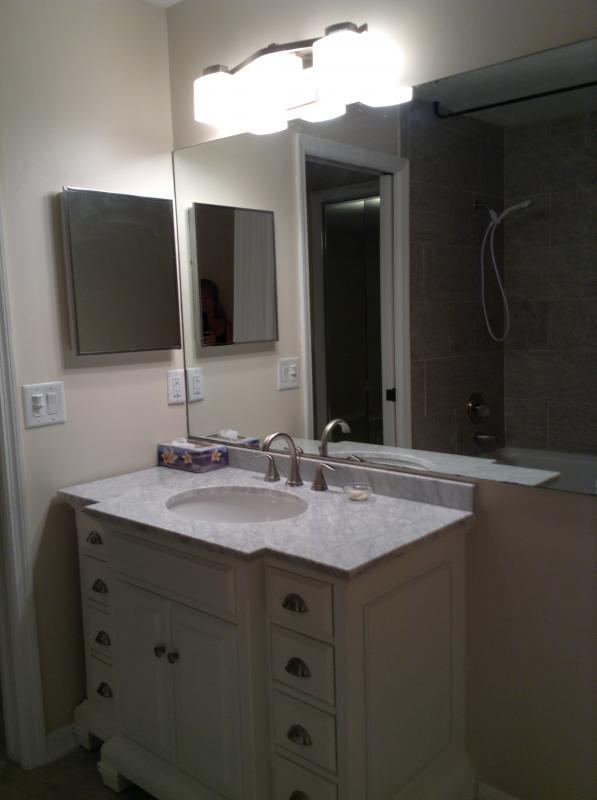 Building Photo - 3818 River Oaks Court
