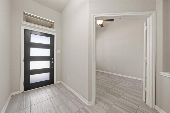 Foto del edificio - 23826 Northwood Terrace Ln