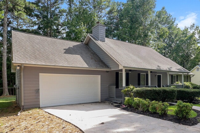 Foto del edificio - 1604 Carriage Hills Dr