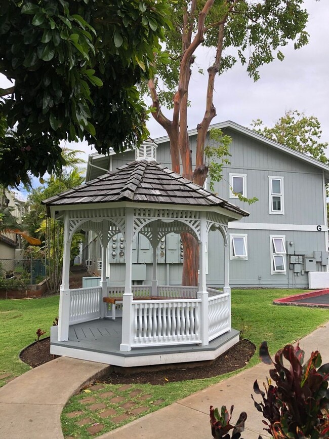 Building Photo - 355 Aoloa St
