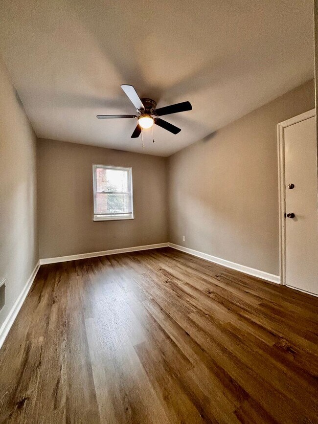 Foto del edificio - Newly Renovated 2 bedroom in Fairborn!
