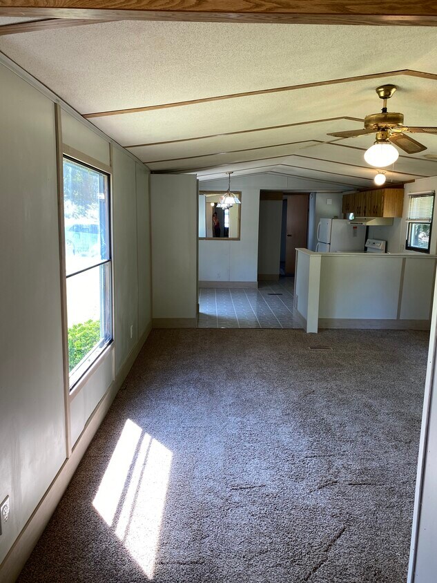 Primary Photo - 3481 Foxmeadow Ln