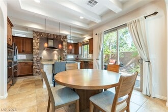 Building Photo - 1041 Baronet Dr