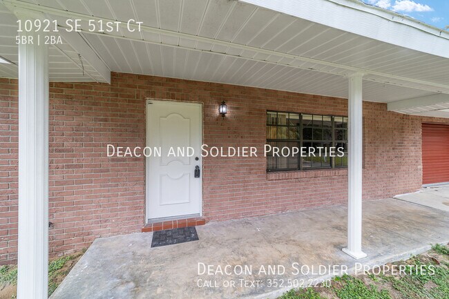 Building Photo - 10921 SE 51st Ct