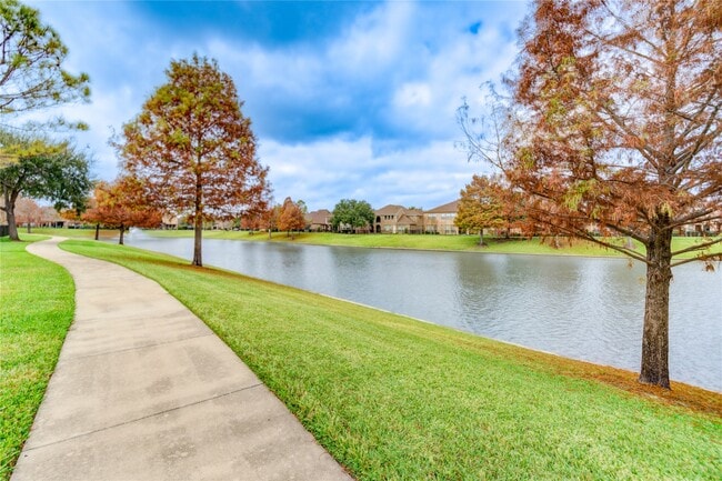 Building Photo - 14430 Daly Dr