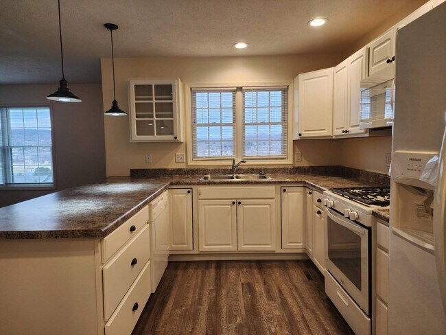 Foto del edificio - 277 Red Tail Rdg