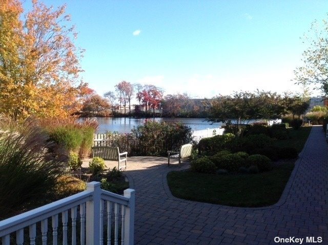 Primary Photo - 3-15 Willowbrook Ave