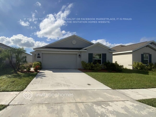 Building Photo - 4430 Holstein St