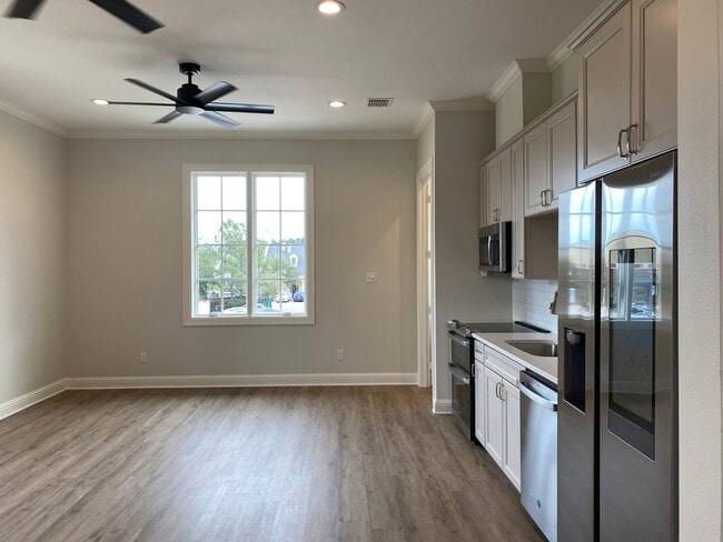 Foto del edificio - 1946 Chestnut Pk Ln