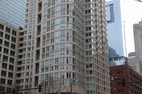 Primary Photo - 345 N LaSalle Dr